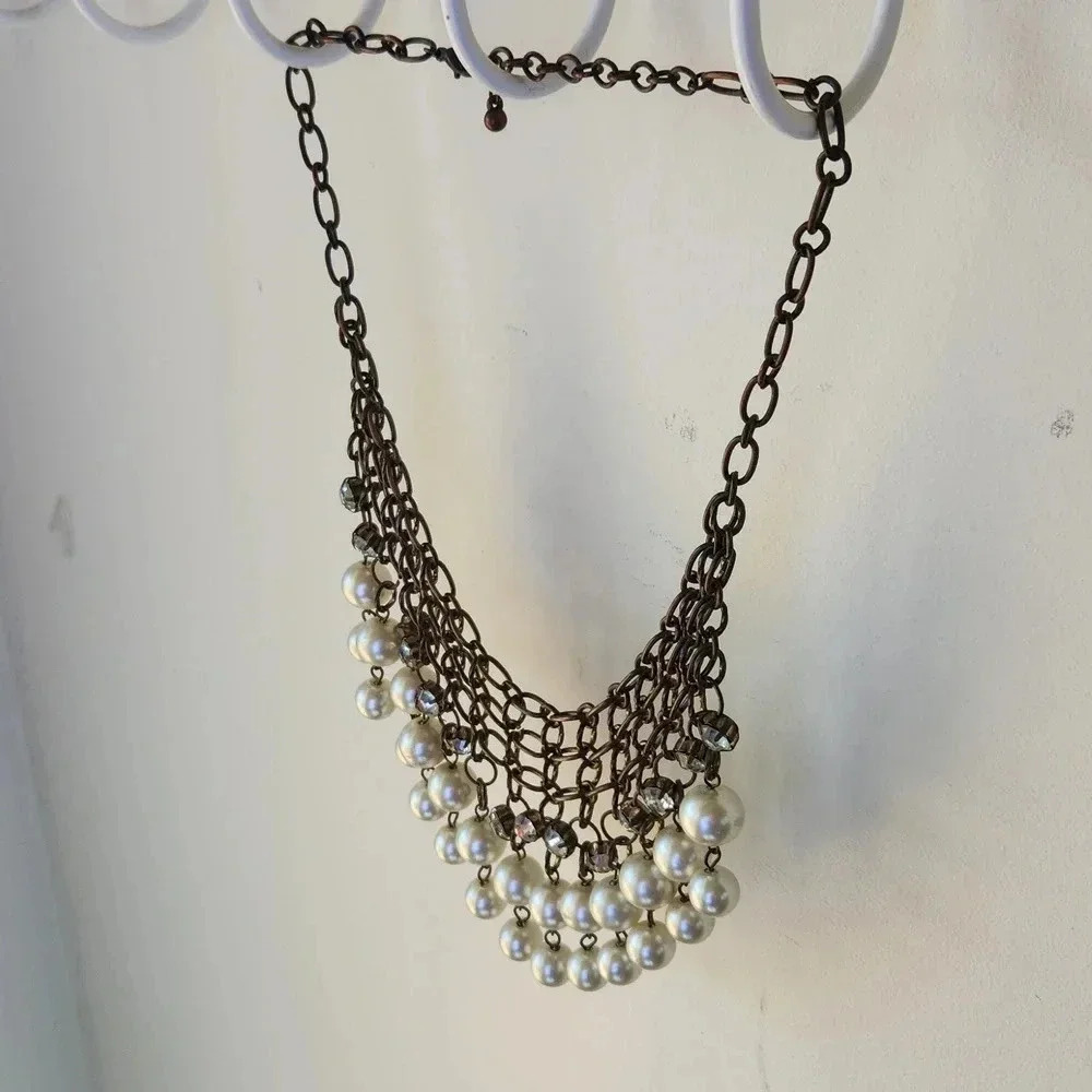 Bib Faux Pearl Rhinestone Chain Necklace 20" - Picture 2 of 11